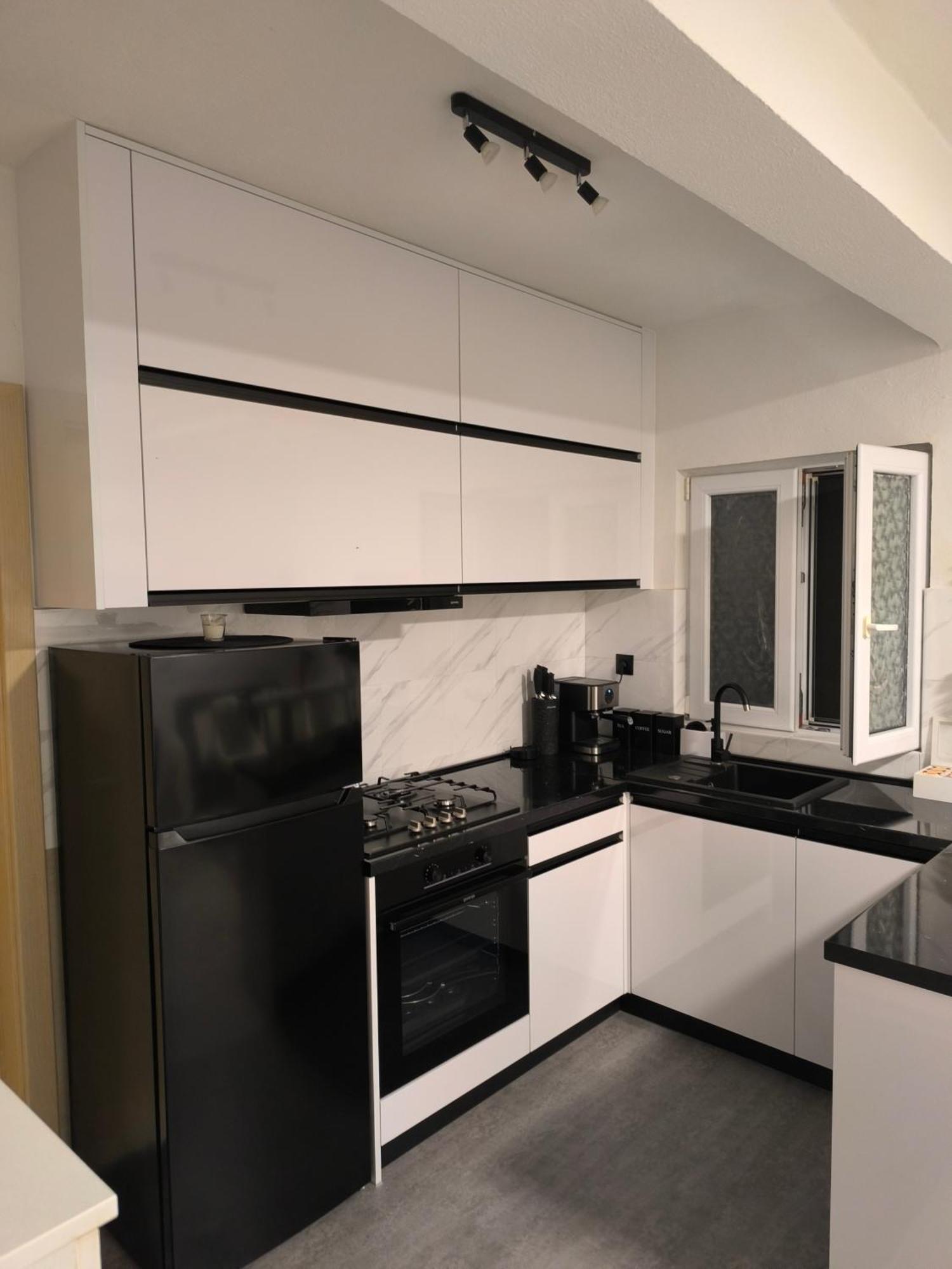 Apartman Rex Svinisce Εξωτερικό φωτογραφία