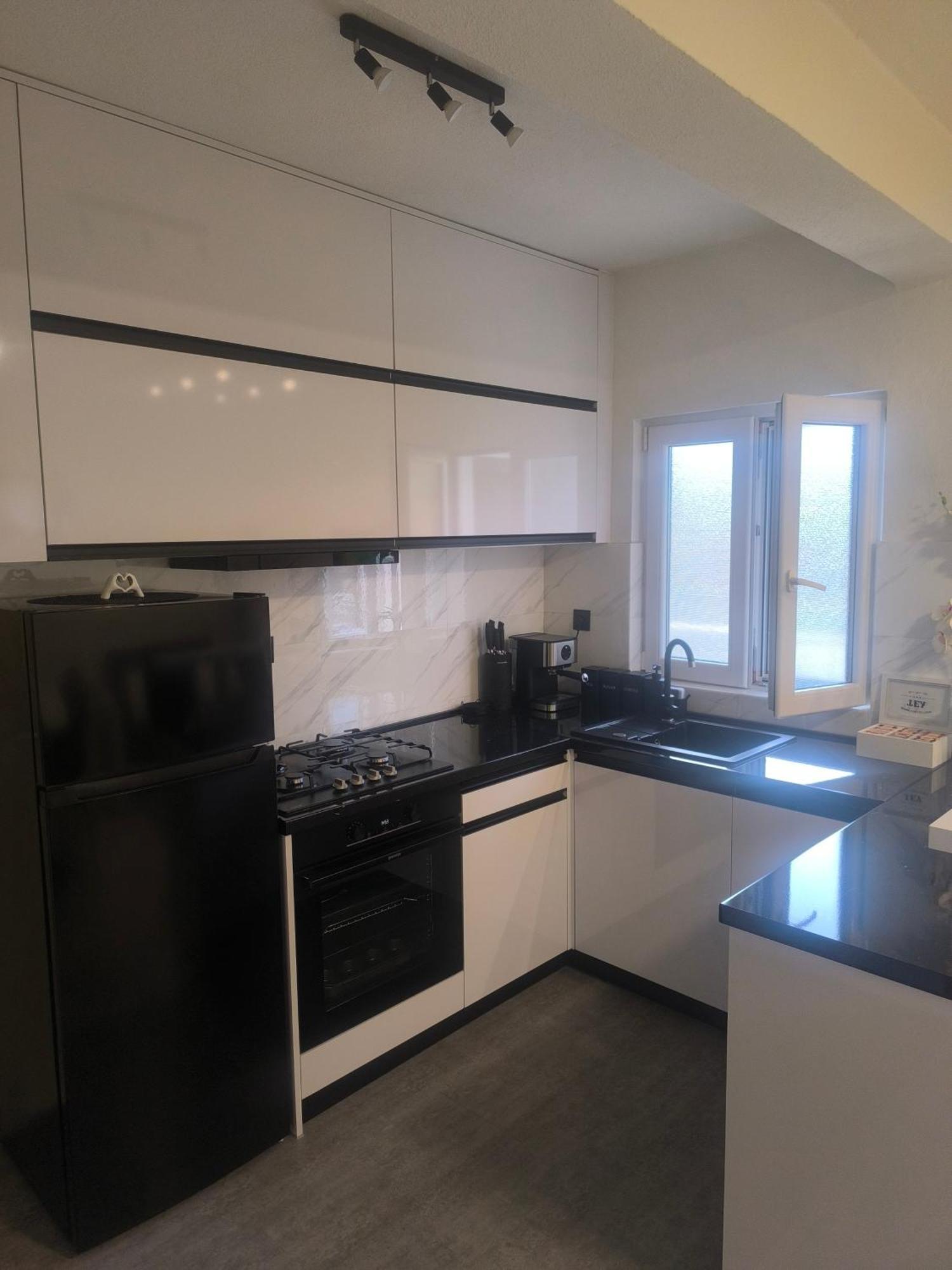Apartman Rex Svinisce Εξωτερικό φωτογραφία